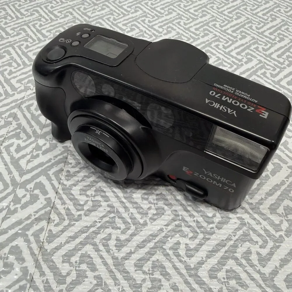 Yashica EZ Zoom 70 35mm Film Camera w/ Case & Manual - Tested & Working READ!